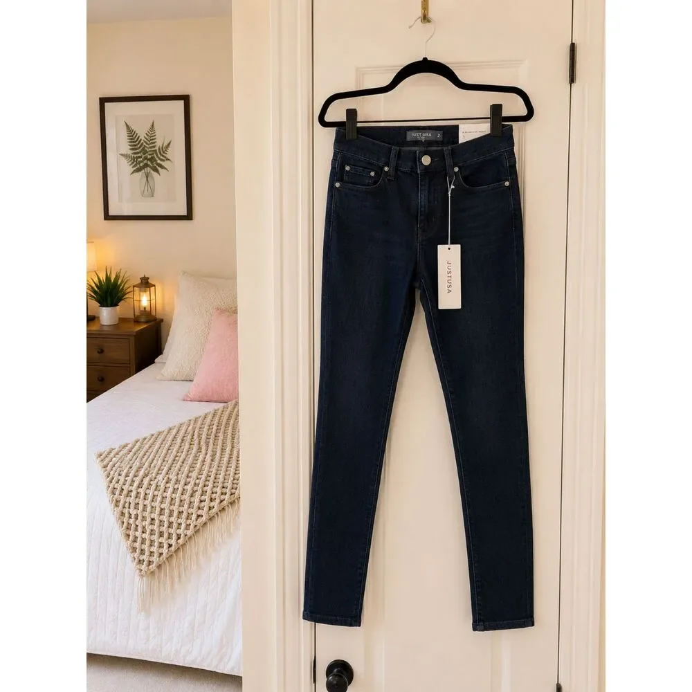 JUST USA JP391 Womens Super Soft Skinny Jeans Size 2 Dark Denim NWT